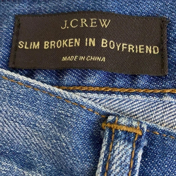 J. Crew Slim Broken In Boyfriend Jeans Busted Knees, Medium Wash - Size 26 - Picture 6 of 8